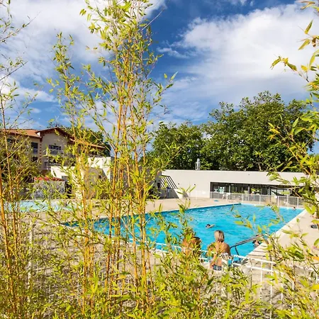 Apartment Chez Benjamin - Appt Terrasse Avec Piscine Commune La Teste-de-Buch