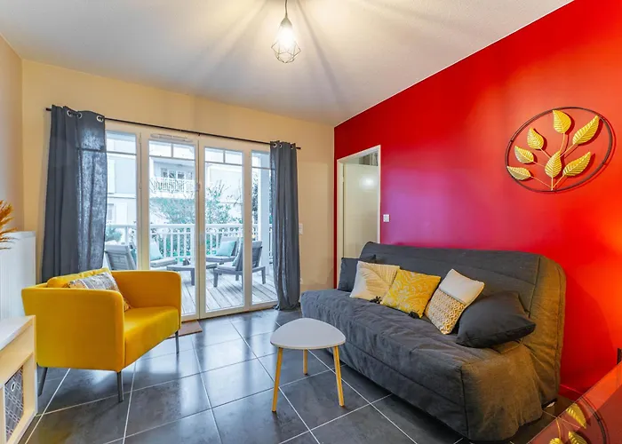 Apartman Chez Benjamin - Appt Terrasse Avec Piscine Commune